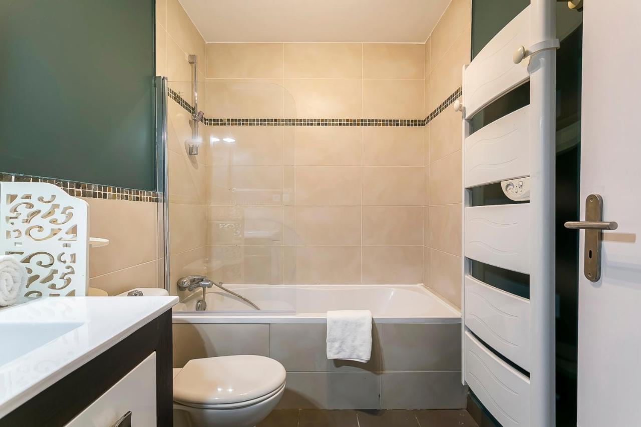 Hamac Suites - City Suites Jungle 1 タッサン・ラ・ドゥミ・リュンヌ エクステリア 写真